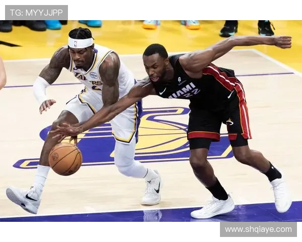 2020年NBA总决赛湖人对热火精彩对决回顾与分析