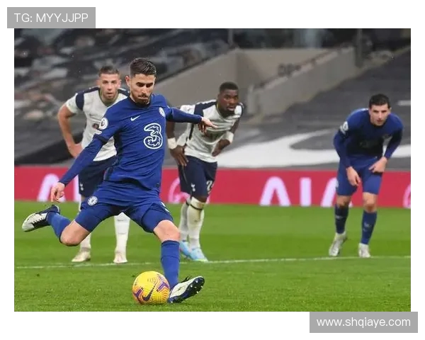 切尔西与热刺激战正酣精彩比赛直播全程回顾与分析